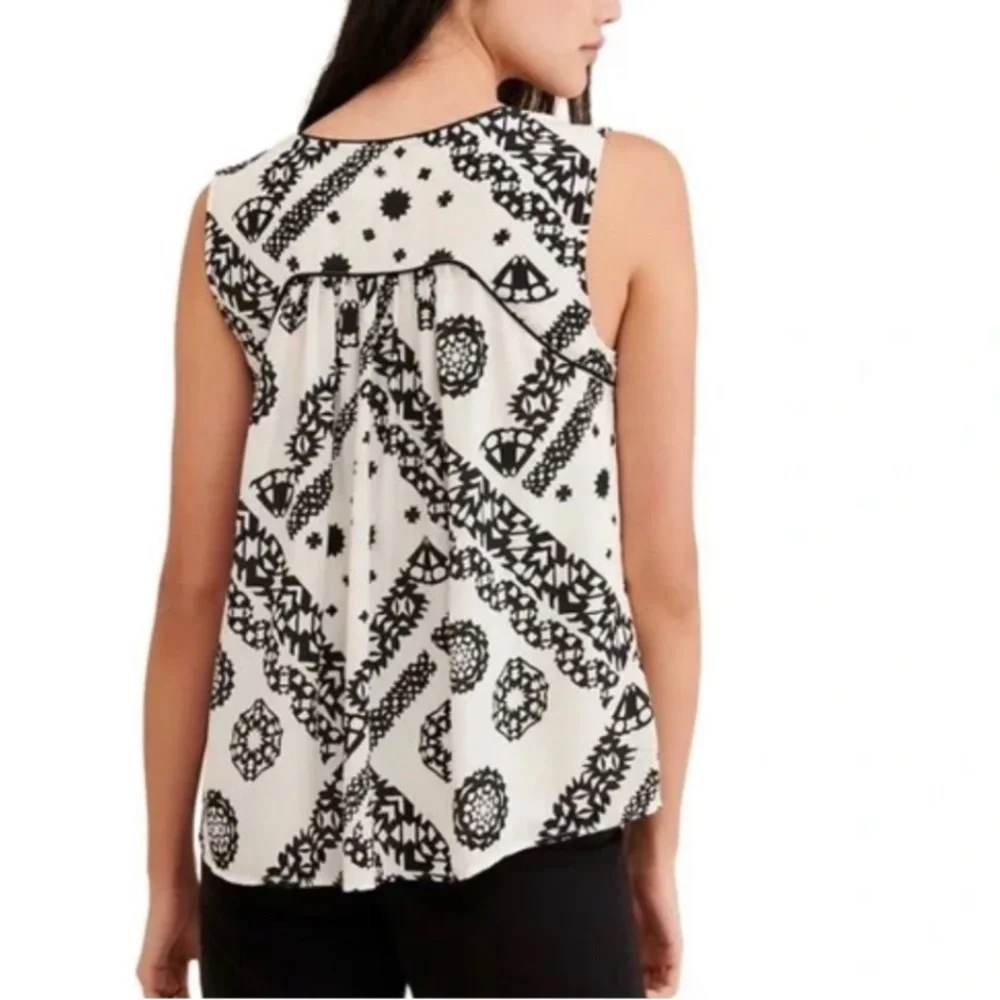 Guilana Silk Tank - Picture 3 of 6